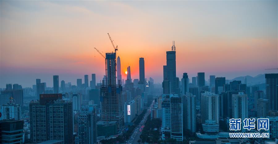 (在習近平新時代中國特色社會主義思想指引下——新時代新作為新篇章·習近平總書記關切事·圖文互動)(11)我家大門常打開——經濟特區(qū)全方位對外開放故事