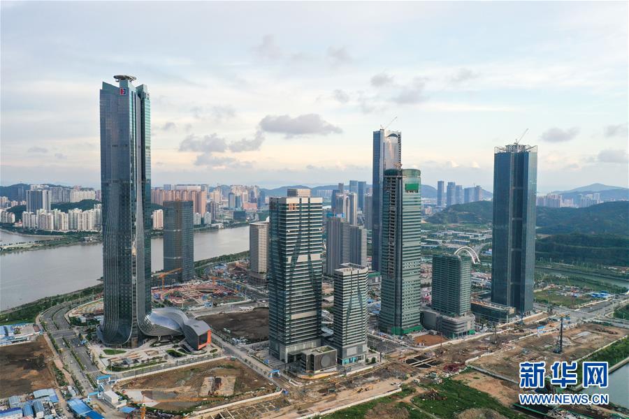 (在習近平新時代中國特色社會主義思想指引下——新時代新作為新篇章·習近平總書記關切事·圖文互動)(13)我家大門常打開——經濟特區(qū)全方位對外開放故事