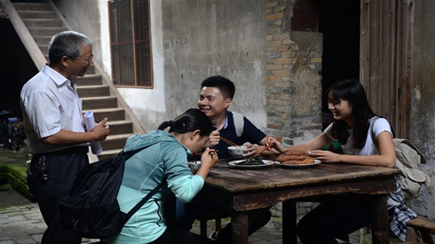 紅色追尋，三個年輕人的長征路