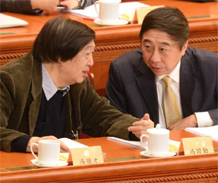 馮鞏、馮驥才出席政協(xié)全體會議