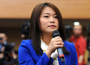 人民日?qǐng)?bào)和人民網(wǎng)記者提問(wèn)