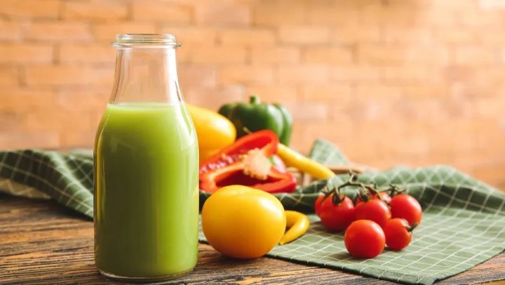 榨蔬菜汁喝，比吃蔬菜更健康更方便？