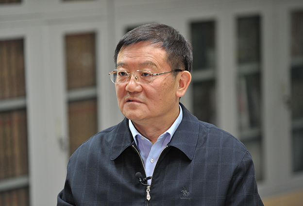 座談會(huì)召開(kāi)既有&ldquo;里程碑&rdquo;的歷史意義，也有&ldquo;指南針&rdquo;的現(xiàn)實(shí)意義