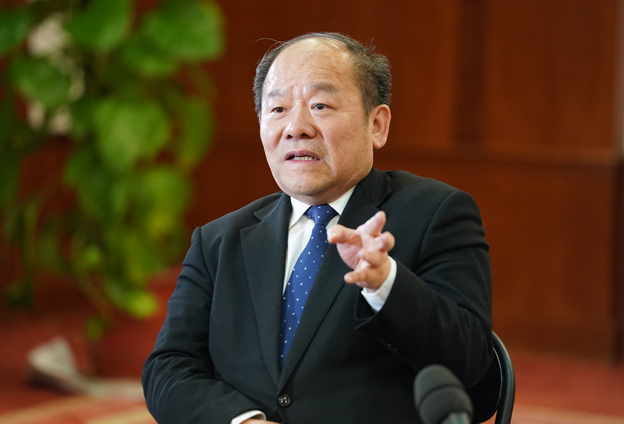 使民間資本進(jìn)得來、穩(wěn)得住、能發(fā)展