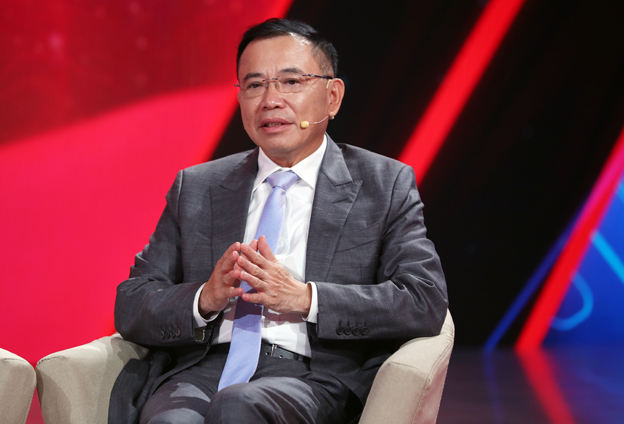 中國邁向世界經(jīng)濟(jì)強(qiáng)國為中國企業(yè)提供了發(fā)展環(huán)境和良機(jī)。