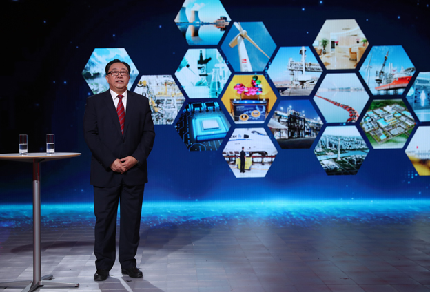 通過轉(zhuǎn)型，使我們的投資更多地滿足國家戰(zhàn)略的需要，真正做到&ldquo;為國而投&rdquo;