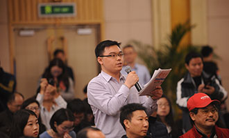 團(tuán)結(jié)報(bào)、團(tuán)結(jié)網(wǎng)記者提問