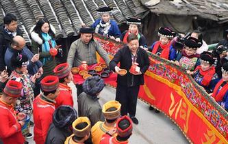 新起點(diǎn)，書寫新時代的新答卷&mdash;&mdash;從2018年全國兩會看決勝全面建成小康社會