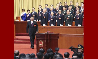 習(xí)近平當(dāng)選國(guó)家主席、中央軍委主席