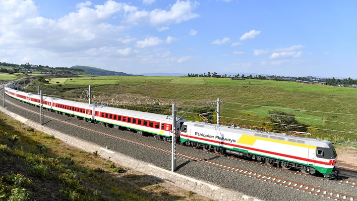 辛識(shí)平：感悟共建&ldquo;一帶一路&rdquo;的&ldquo;信心指數(shù)&rdquo;