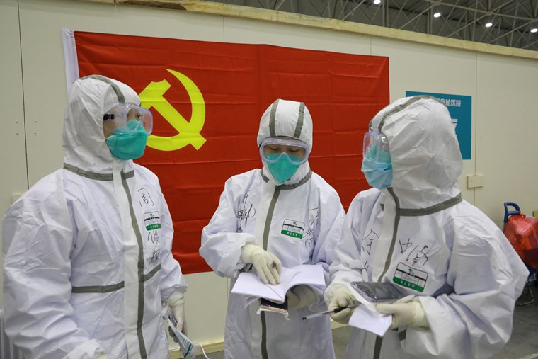 辛識(shí)平：黨員站立的位置，就是守護(hù)人民的防線