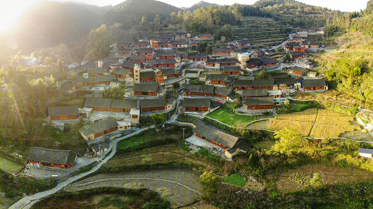 從取得決定性成就到奪取全面勝利&mdash;&mdash;從全國兩會(huì)看決戰(zhàn)決勝脫貧攻堅(jiān)