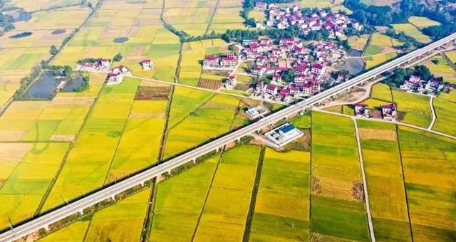 再次出發(fā)！最美鐵路紅色昌贛等你來