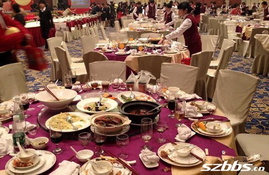 嚴格監(jiān)督，剎住浪費歪風(fēng)