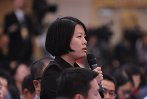 新華社、新華網(wǎng)記者提問(wèn)