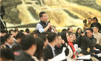 香港文匯報、大公報記者提問