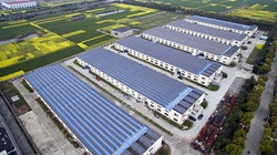 &ldquo;勞模&rdquo;臺商吳國瑞：人生像首歌，用心唱才會動聽