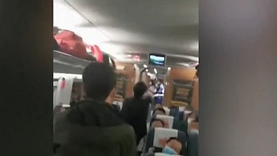 動車旅客突發(fā)疾病 55名醫(yī)生上演&ldquo;飽和式救援&rdquo;