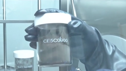 獨(dú)家揭秘：月壤什么樣？