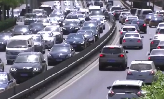 北京車(chē)牌需求旺盛 &ldquo;借名買(mǎi)車(chē)&rdquo;頻現(xiàn)