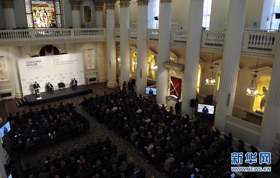 6月18日，國務(wù)院總理李克強在倫敦金融城市長官邸面向英國皇家國際問題研究所和國際戰(zhàn)略研究所兩大智庫發(fā)表題為《共建包容發(fā)展的美好世界》的演講。新華社記者 張鐸 攝