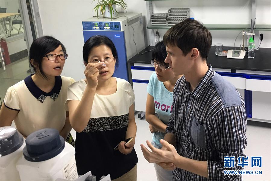 （新華全媒頭條&middot;上合青島峰會(huì)&middot;圖文互動(dòng)）（8）遠(yuǎn)航，揚(yáng)起&ldquo;上海精神&rdquo;的時(shí)代風(fēng)帆&mdash;&mdash;寫(xiě)在上海合作組織成員國(guó)元首理事會(huì)第十八次會(huì)議即將召開(kāi)之際