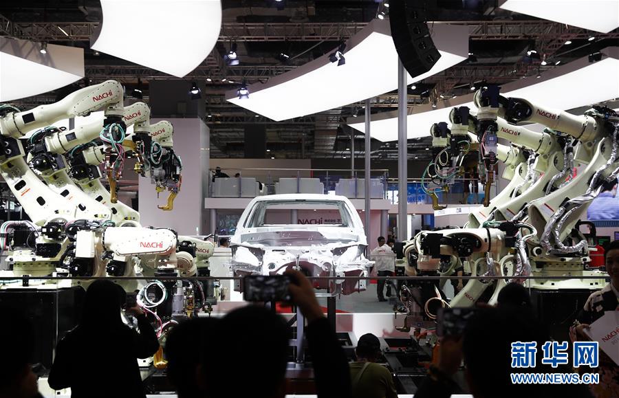 (新華全媒頭條·聚焦進(jìn)口博覽會(huì)·圖文互動(dòng))(4)在開(kāi)放中匯聚強(qiáng)勁動(dòng)能——從首屆進(jìn)博會(huì)觀察全球創(chuàng)新發(fā)展走向