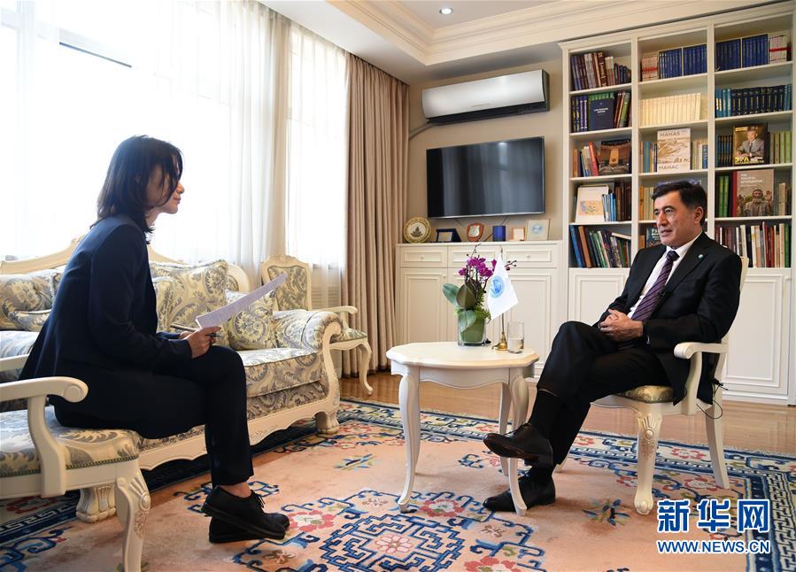 （圖文互動(dòng)）（3）專(zhuān)訪：上合組織支持構(gòu)建開(kāi)放型世界經(jīng)濟(jì)&mdash;&mdash;訪上合組織新任秘書(shū)長(zhǎng)諾羅夫