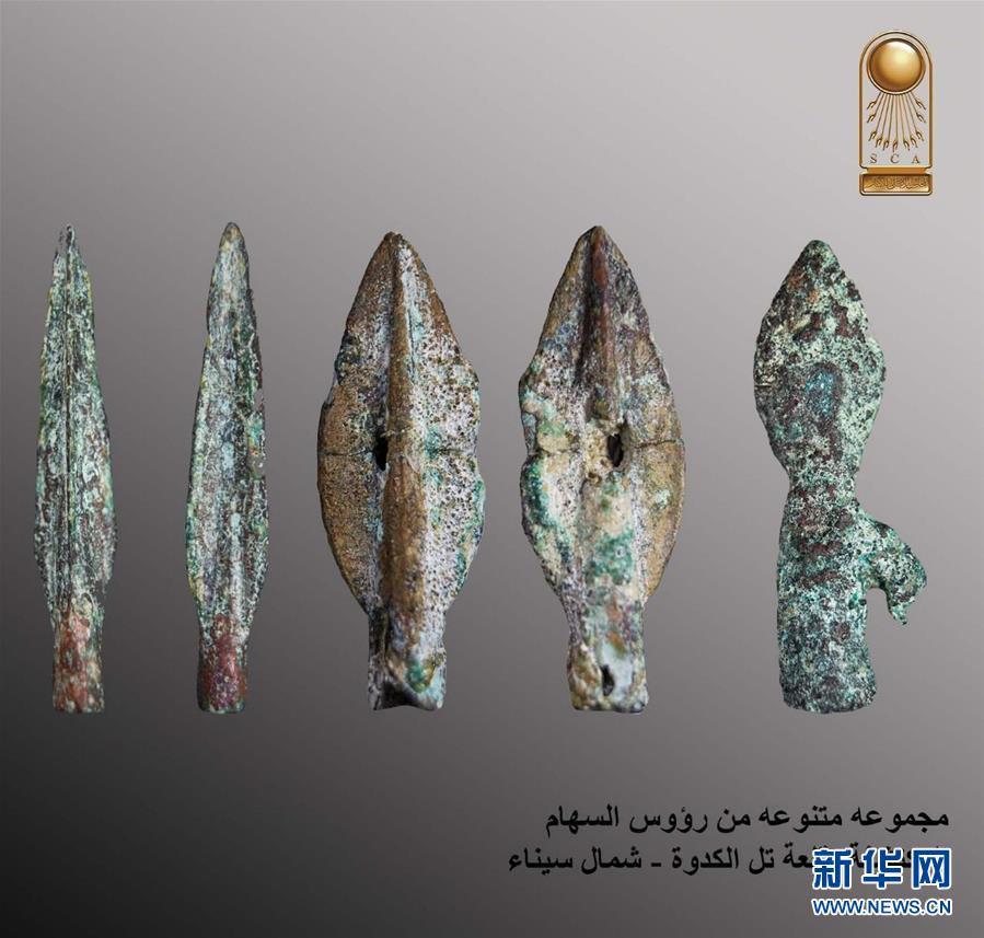 (國際·圖文互動)(3)埃及考古隊(duì)發(fā)掘出法老時(shí)期軍事城堡