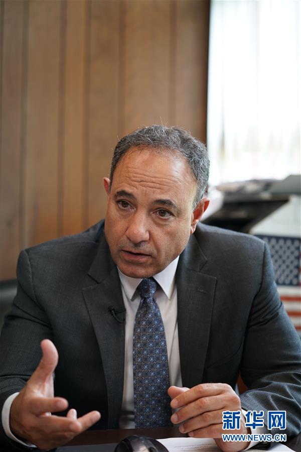 （國(guó)際&middot;圖文互動(dòng)）（1）通訊：安全、好用、實(shí)惠&mdash;&mdash;美國(guó)電信運(yùn)營(yíng)商的華為親體驗(yàn)