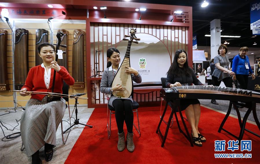 （國際&middot;圖文互動）（3）通訊：中國樂器在美國樂器展上&ldquo;奏響強音&rdquo;