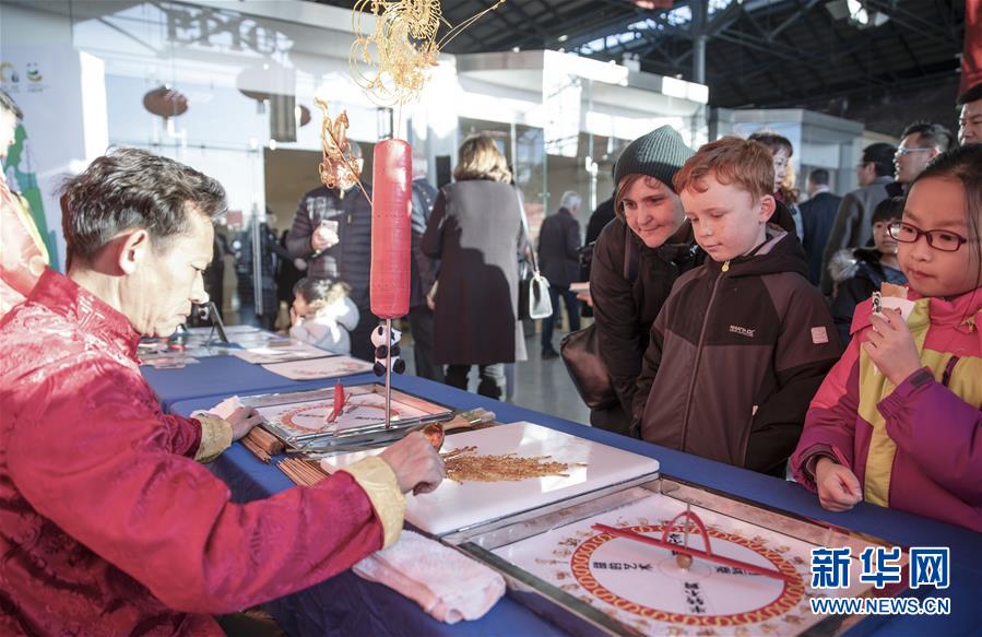 （國(guó)際&middot;圖文互動(dòng)）（2）歡樂(lè)春節(jié)&ldquo;這里是成都&rdquo;啟動(dòng)儀式在都柏林舉行