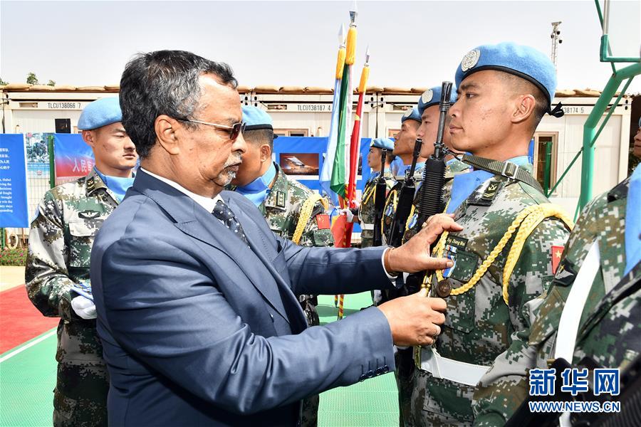 (國際·圖文互動)(1)中國413名維和官兵被聯(lián)合國授予“和平榮譽(yù)勛章”