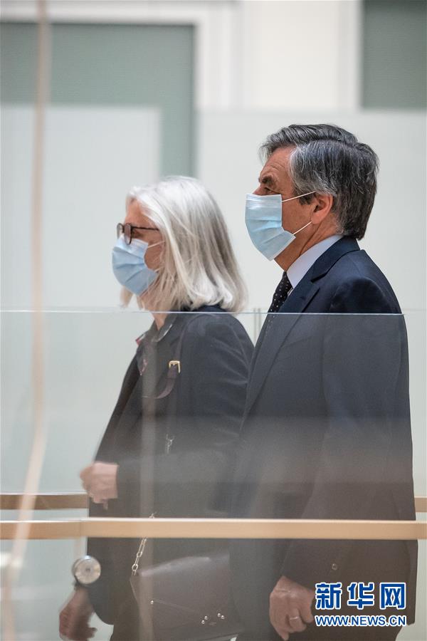 (國(guó)際)(4)法國(guó)前總理菲永夫婦因“空餉”案獲刑