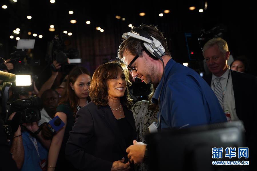 (國(guó)際)(6)拜登提名美聯(lián)邦參議員哈里斯為總統(tǒng)競(jìng)選搭檔