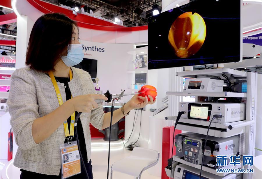 （第三屆進博會&middot;圖文互動）（5）新疫苗、新療法，進博會最&ldquo;火爆&rdquo;展區(qū)見聞
