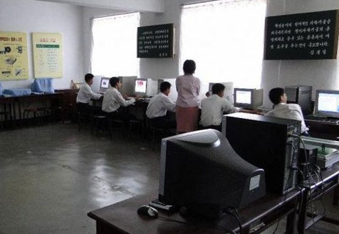 朝鮮斷網(wǎng)，是誰拔的插頭？