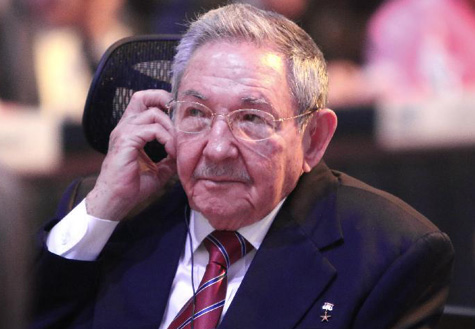 古歐正?；疵绹?guó)臉色?