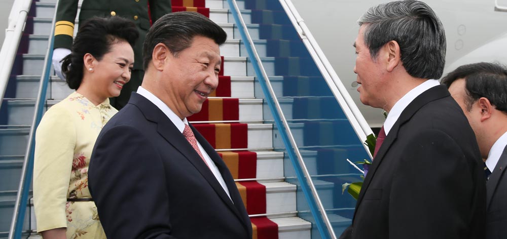 習(xí)近平抵達(dá)河內(nèi)開始對(duì)越南進(jìn)行國(guó)事訪問(wèn)