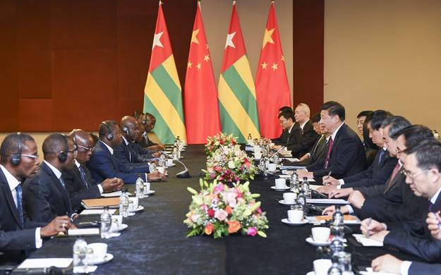 習(xí)近平會見多哥總統(tǒng)