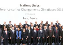 習近平出席氣候變化巴黎大會、訪問津巴布韋和南非并主持中非合作論壇峰會（2015.11.29-2015.12.5）