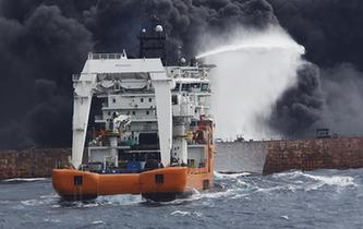 上海海事局：&ldquo;桑吉&rdquo;輪不斷發(fā)生爆燃 搜救與污染防控工作正在緊張進(jìn)行