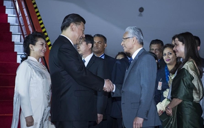 習(xí)近平抵達(dá)毛里求斯共和國過境并進行友好訪問