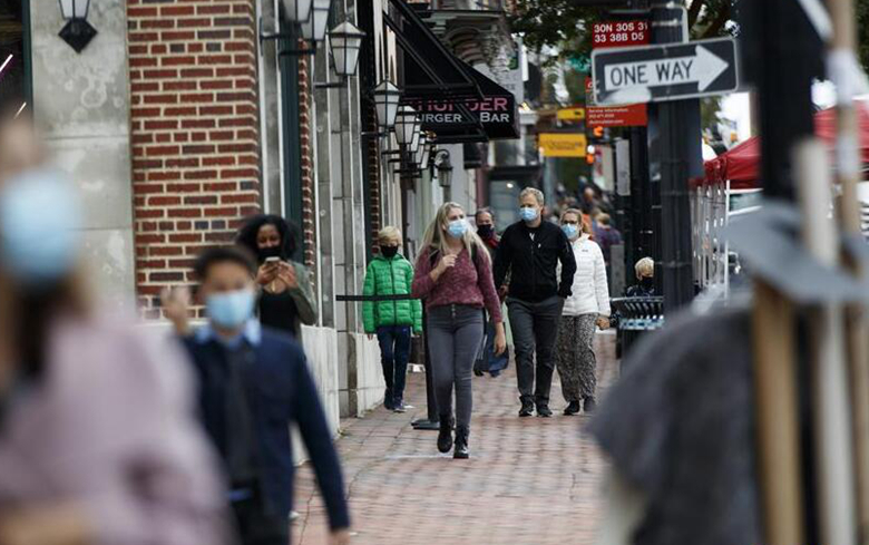 【微視頻】科學(xué)被&ldquo;捂上嘴&rdquo;？美國疫情應(yīng)對(duì)持續(xù)遭批！