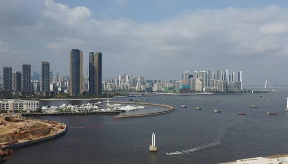 全球連線 | 德國(guó)的共產(chǎn)黨主席科伯勒：&ldquo;中國(guó)辦成的這件大事，沒(méi)一個(gè)資本主義國(guó)家辦得到&rdquo;