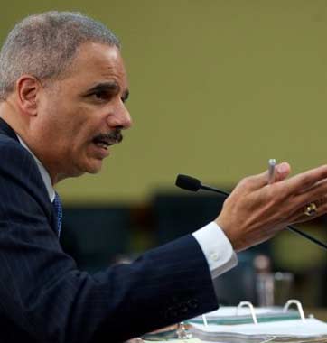 &ldquo;泄密調(diào)查&rdquo;引來(lái)口水戰(zhàn)